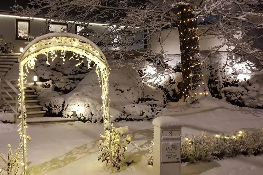 Cozy Apartment With Garden ستوكهولم